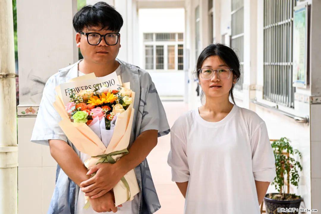 全网追的“扁担女孩”，找了一份暑假工，时薪12元 - 曲靖生活资讯 - 曲靖28生活网 qj.28life.net
